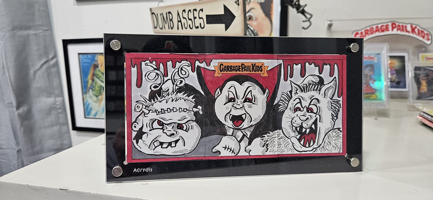 Acrylic Holder/Display/Frame For Triptych (triple) Sketch Cards - BLACK - Acrydis