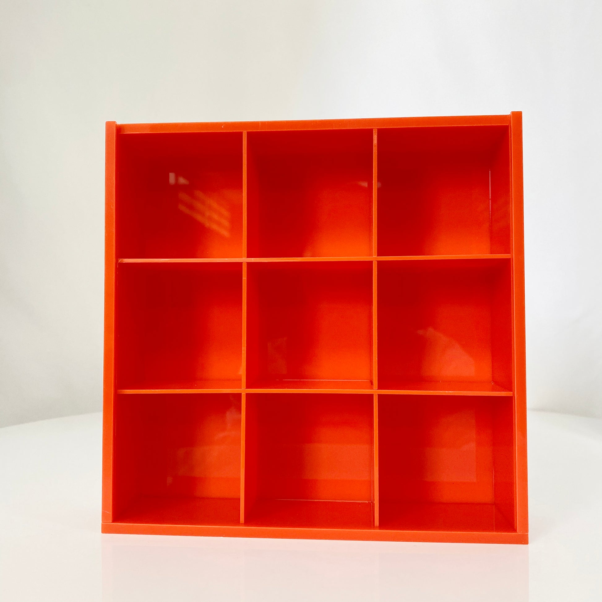 Acrylic (Orange) Protective Display Case for Get A Grip / Garbage Pail Kids Skateboard Wheels Set - Acrydis